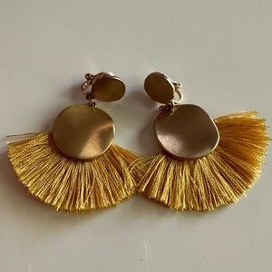 Gold tone fringe clip on earrings